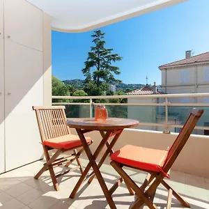 https://cannes-centre-ville.fr-provencehotel.com